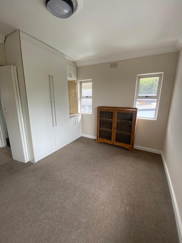 2 Bedroom Property for Sale in Lakeside Western Cape